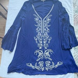 Embroidered V-Neck Tunic Top - Navy